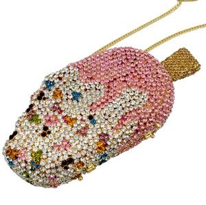 “Ice Cream Dreams” Clutch/Wristlet 💋